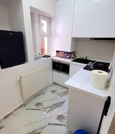 Modern Studio At Unirii ブカレスト エクステリア 写真