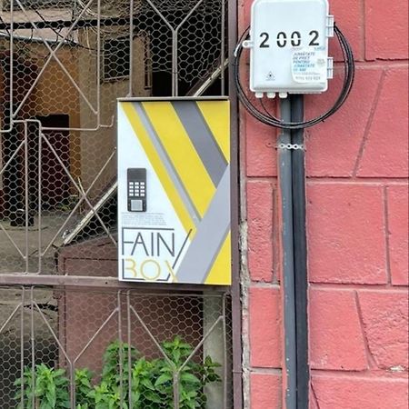 Modern Studio At Unirii ブカレスト エクステリア 写真